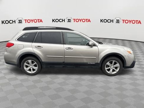 Used 2014 Subaru Outback 2.5i Premium w/ Moonroof Package image 8