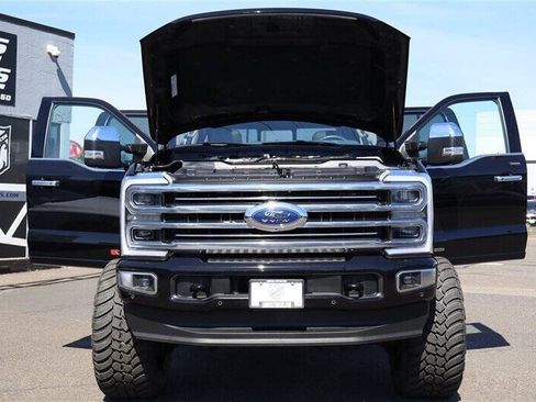 Used 2025 Ford F350 Platinum w/ Platinum Plus Package AWD/4WD image 46