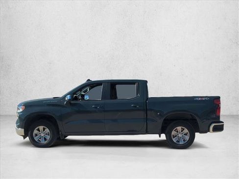 Used 2025 Chevrolet Silverado 1500 LT image 7