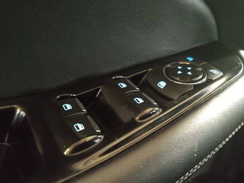 Used 2019 Ford Edge SEL w/ Equipment Group 201A FWD image 27