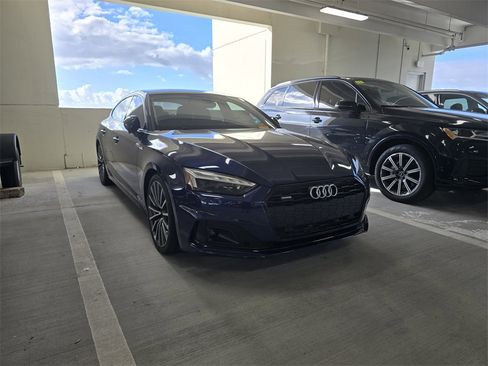 Used 2023 Audi A5 2.0T Premium Plus w/ Premium Plus image 2
