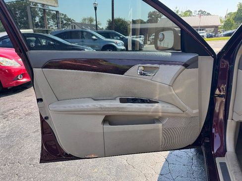 Used 2008 Toyota Avalon XLS FWD image 11