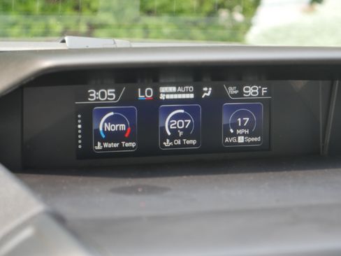 Used 2024 Subaru Forester Premium AWD/4WD image 11