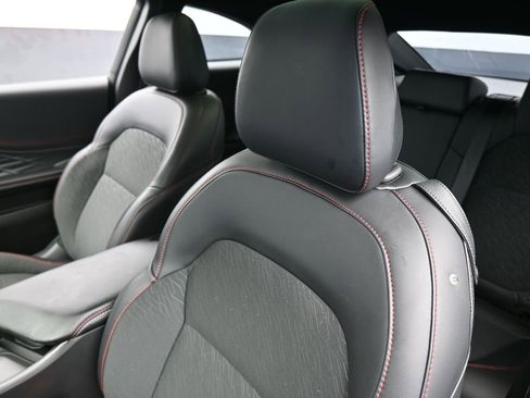 Used 2025 Dodge Charger R/T w/ Sun & Sound Package image 17