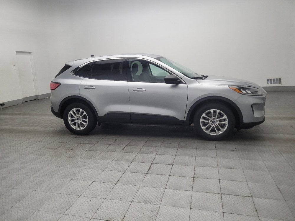 Used 2022 Ford Escape SE w/ Convenience Package FWD image 11
