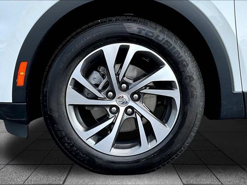 Used 2023 Buick Envision Essence FWD image 36