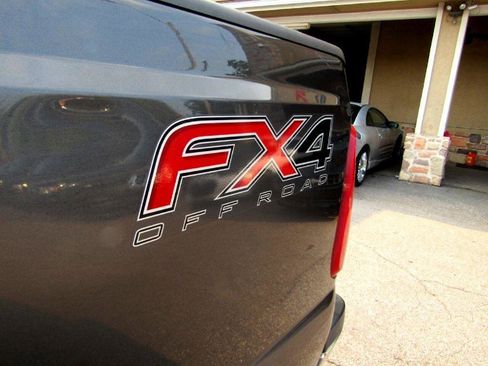 Used 2016 Ford F250 XL w/ Power Equipment Group image 5