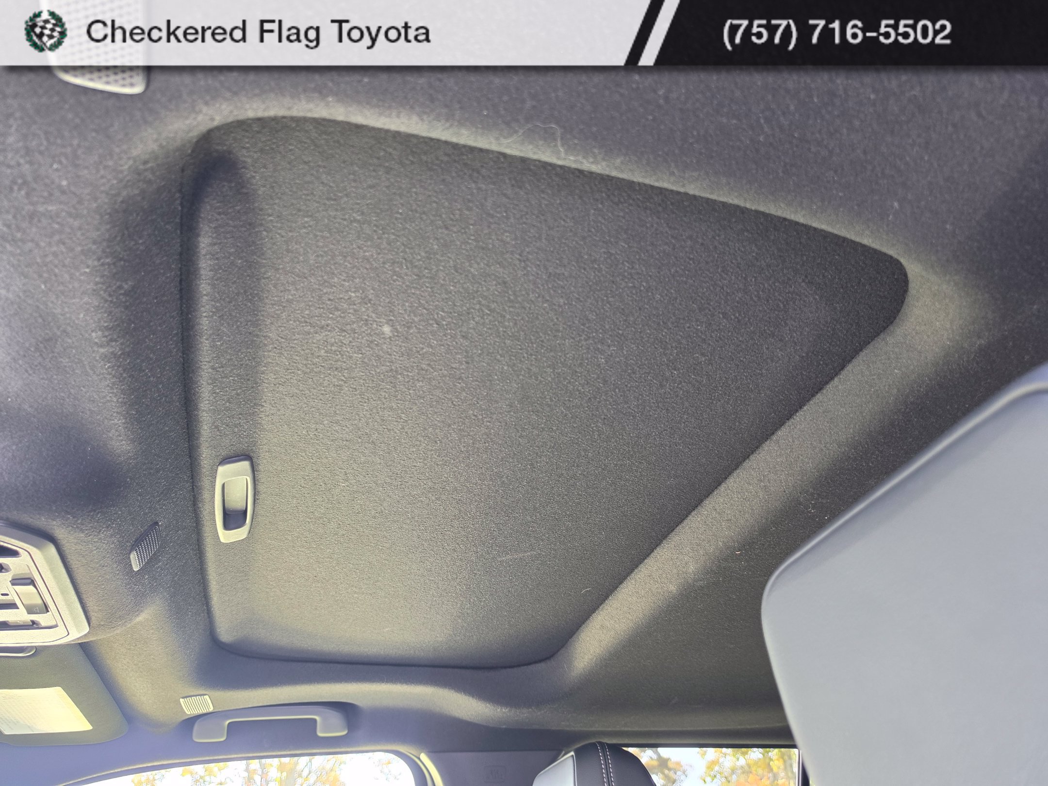Used 2025 Toyota 4Runner TRD Off-Road Premium AWD/4WD image 10