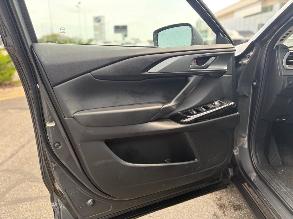 Used 2023 MAZDA CX-9 Touring Plus AWD/4WD image 20