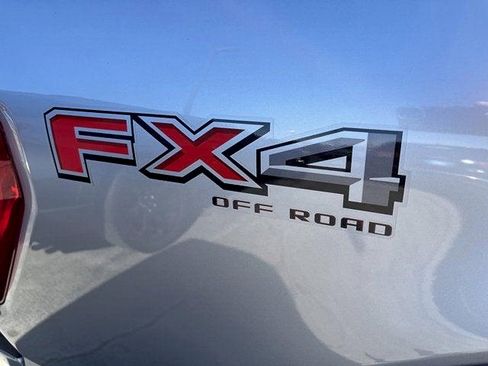 Used 2023 Ford F150 Lariat AWD/4WD image 17