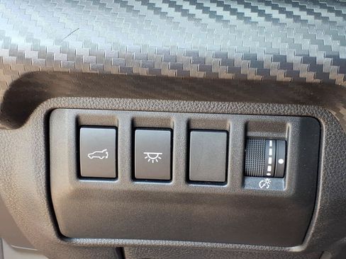 Certified 2025 Subaru Ascent Premium AWD/4WD image 40