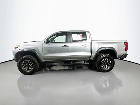 Used 2024 Chevrolet Colorado ZR2 AWD/4WD image 5