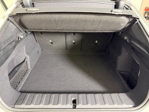 Certified 2025 BMW X2 xDrive28i w/ Premium Package image 31