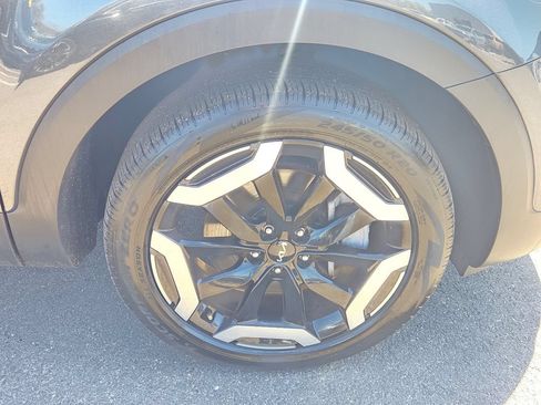 Used 2024 Kia Telluride EX AWD/4WD image 8