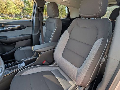 Used 2024 Chevrolet TrailBlazer LT image 17