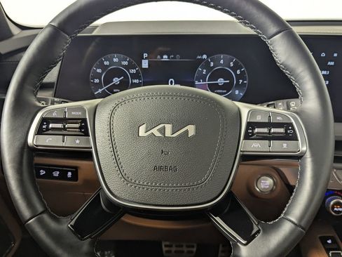 Used 2025 Kia Telluride SX X-Line image 16