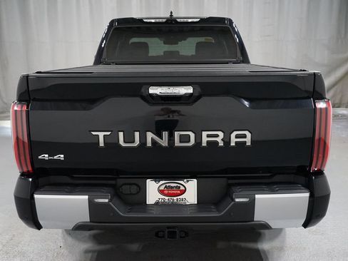 Used 2022 Toyota Tundra Limited AWD/4WD image 7