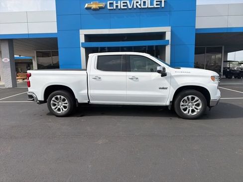 Used 2024 Chevrolet Silverado 1500 LTZ w/ LTZ Convenience Package II RWD image 5