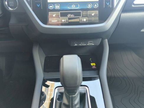 Used 2025 Subaru Forester Premium image 23