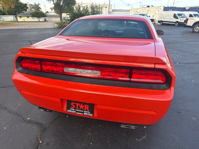 Used 2010 Dodge Challenger R/T RWD image 4