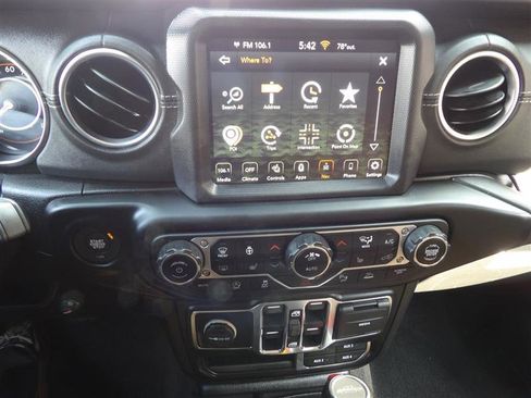 Used 2021 Jeep Gladiator Overland w/ Popular Equipment Package image 19