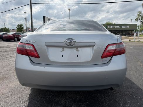 Used 2007 Toyota Camry XLE FWD image 6