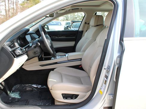 Used 2009 BMW 750Li 750Li image 14