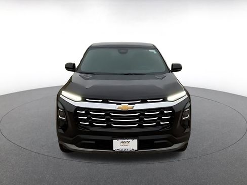 Used 2025 Chevrolet Equinox LT image 4