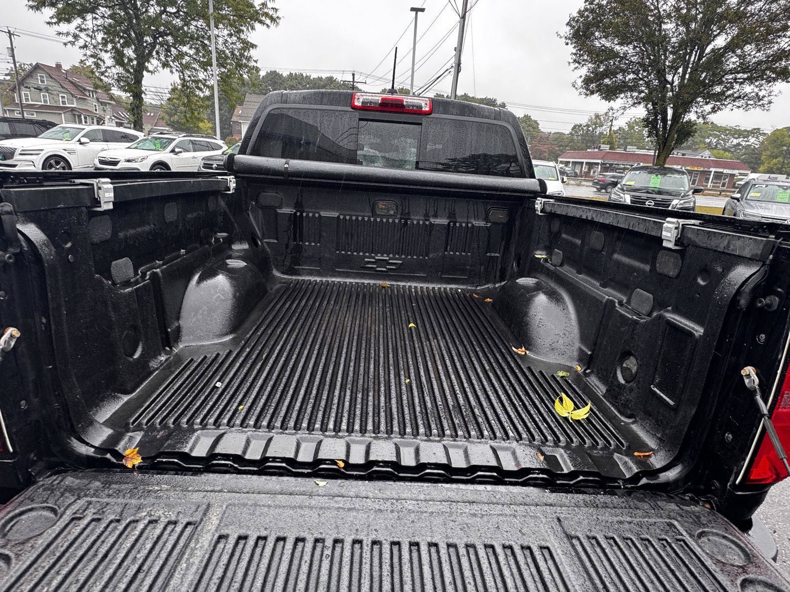 Certified 2016 Chevrolet Colorado LT w/ Luxury Package, Chrome AWD/4WD image 10