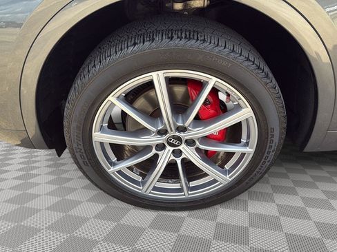 Used 2021 Audi SQ5 Premium Plus w/ Premium Plus Package image 9