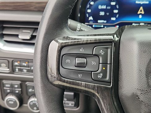 Used 2022 Chevrolet Tahoe LT w/ LT Signature Package image 37