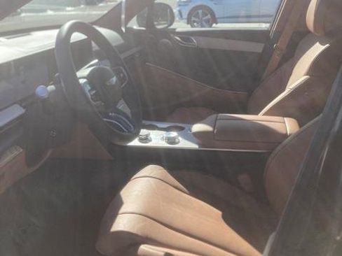Used 2025 Genesis GV80 2.5T Prestige image 10