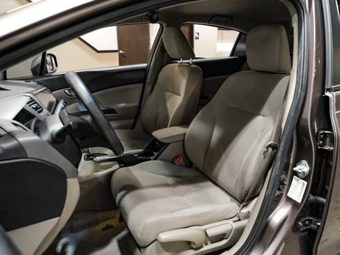 Used 2012 Honda Civic LX image 32