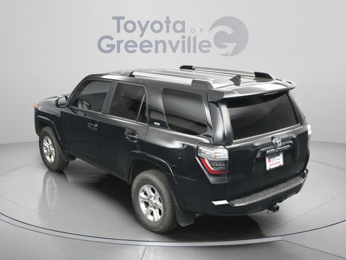 Certified 2024 Toyota 4Runner SR5 AWD/4WD image 9