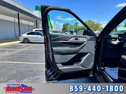 Used 2025 Ford Explorer ST-Line w/ ST-Line Street Pack AWD/4WD image 53
