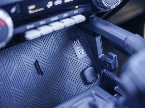 Used 2025 Toyota Tacoma SR5 image 24