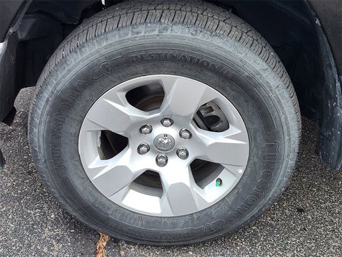 Used 2022 RAM 1500 Big Horn image 6