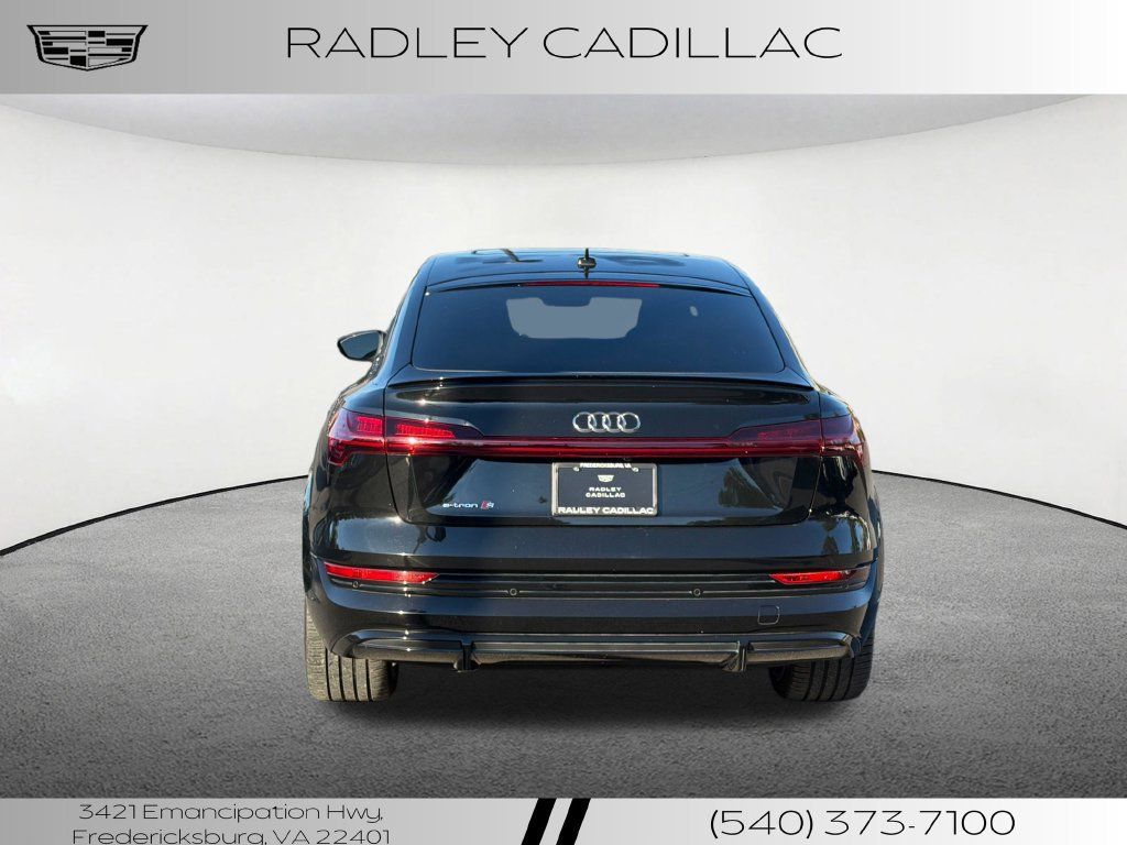 Used 2022 Audi e-tron S Prestige w/ Prestige Package AWD/4WD image 19