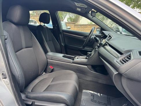 Used 2020 Honda Civic Sport image 18