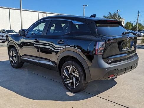 New 2026 Nissan Kicks SV w/ Interior Electronics Package image 8