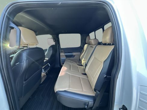 Used 2022 Ford F150 Lariat AWD/4WD image 23