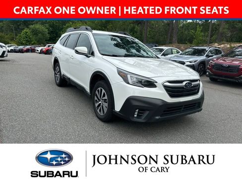 Used 2022 Subaru Outback Premium AWD/4WD image 1