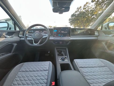 New 2026 Volkswagen Tiguan S FWD image 10