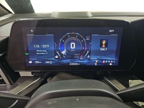 Used 2025 Chevrolet Suburban RST w/ Comfort Package image 13