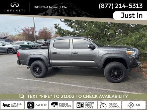 Used 2021 Toyota Tacoma SR image 1