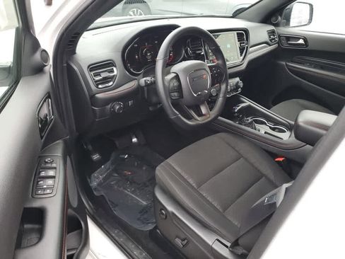 Used 2025 Dodge Durango GT image 12
