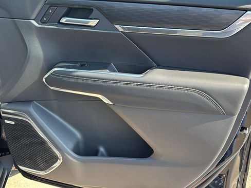 New 2026 GMC Acadia Elevation w/ Black Edition FWD image 23
