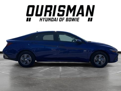 New 2026 Hyundai Elantra SE FWD image 7