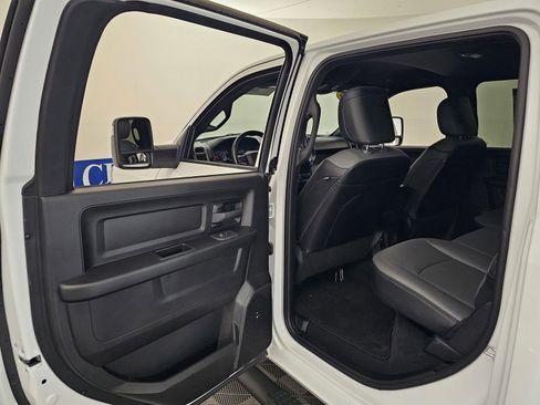 Used 2025 RAM 2500 Tradesman AWD/4WD image 35