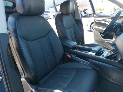 Used 2024 Audi Q8 e-tron Premium Plus w/ Prestige Package AWD/4WD image 10